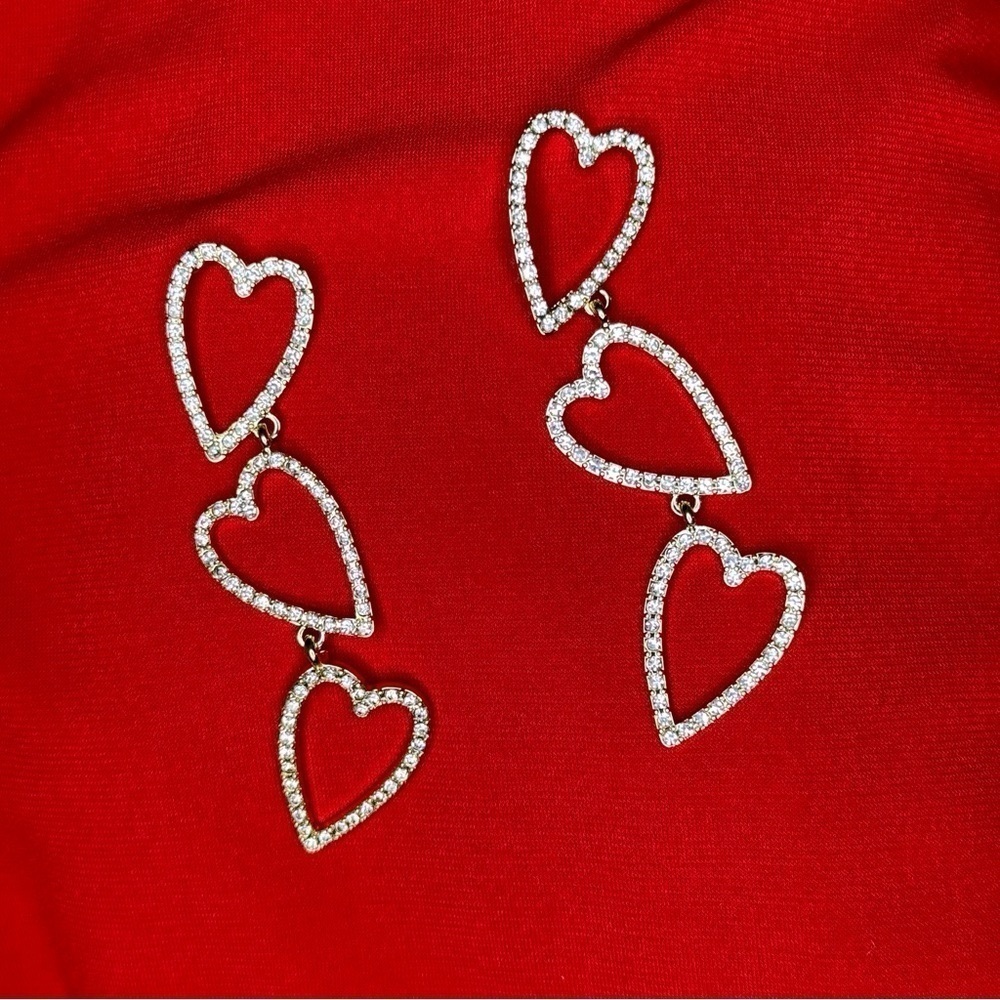Gold Rhinestone Heart Trio Dangle Drop Earrings NWT - Picture 5 of 7
